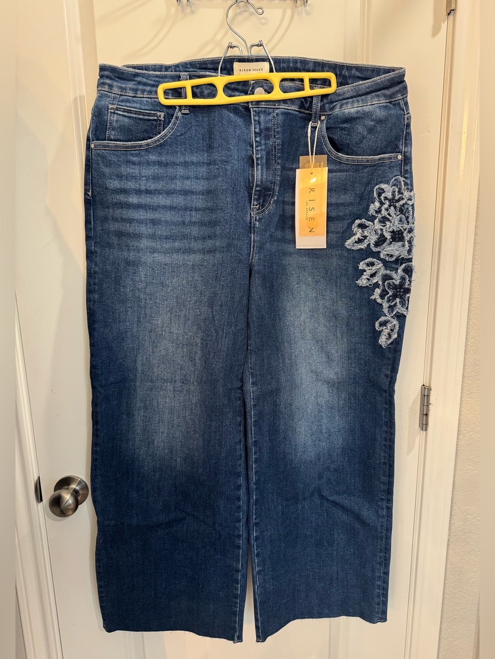 RISEN Women's Embroidered stretch Straight-Leg Jeans